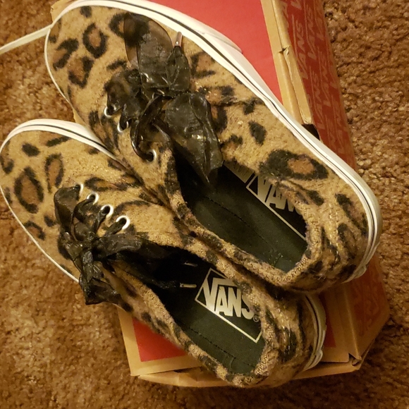 *FOUND* - Picture 6 of 14